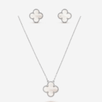 BRINCO E COLAR TREVO VINTAGE EM MADREPÉROLA